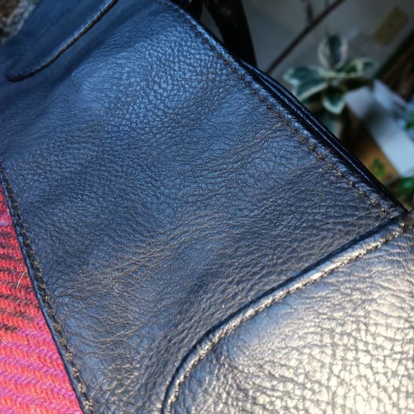 Mucros Pink Plaid Handbag - Picture 9 of 11